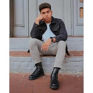 Dr Martens Boots Mens 7 Mono Smooth Leather 8 Eye Combat Punk Grunge Goth 1460